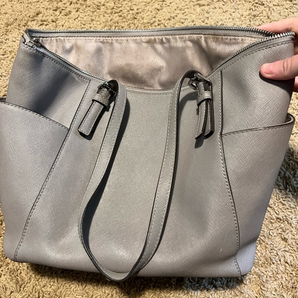 Michael Kors Jet Set tote - Picture 2 of 2